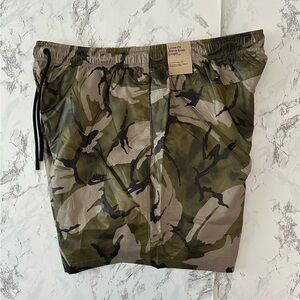Nike Sportswear Tech Pack Camo Woven Shorts Athletic DV2267-351 Men Size XL